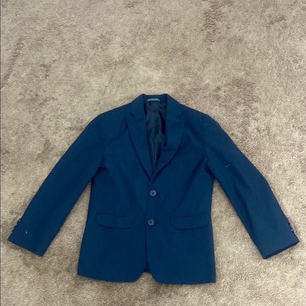 VanHeusen Navy Blue Tailored Sport Coat with Notched Lapel